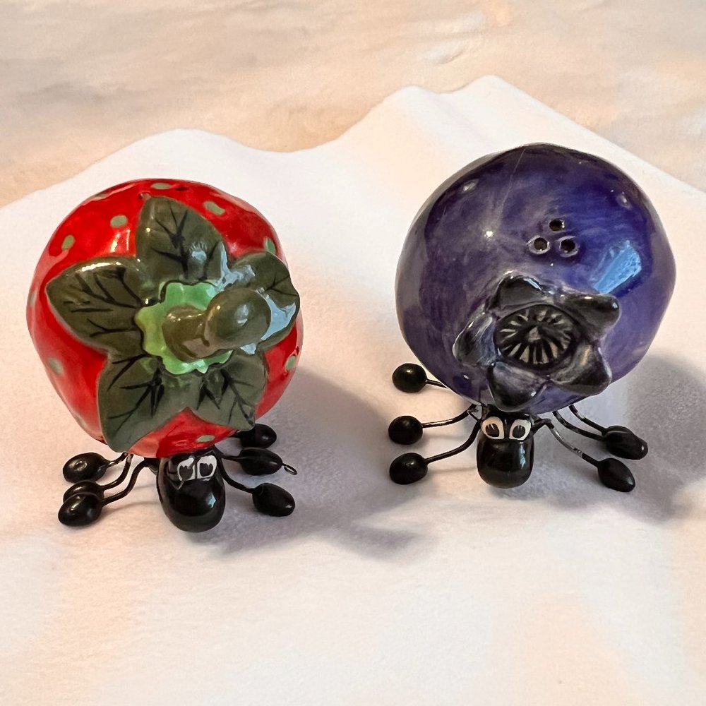 Salt & Pepper Shakers - Set of 2